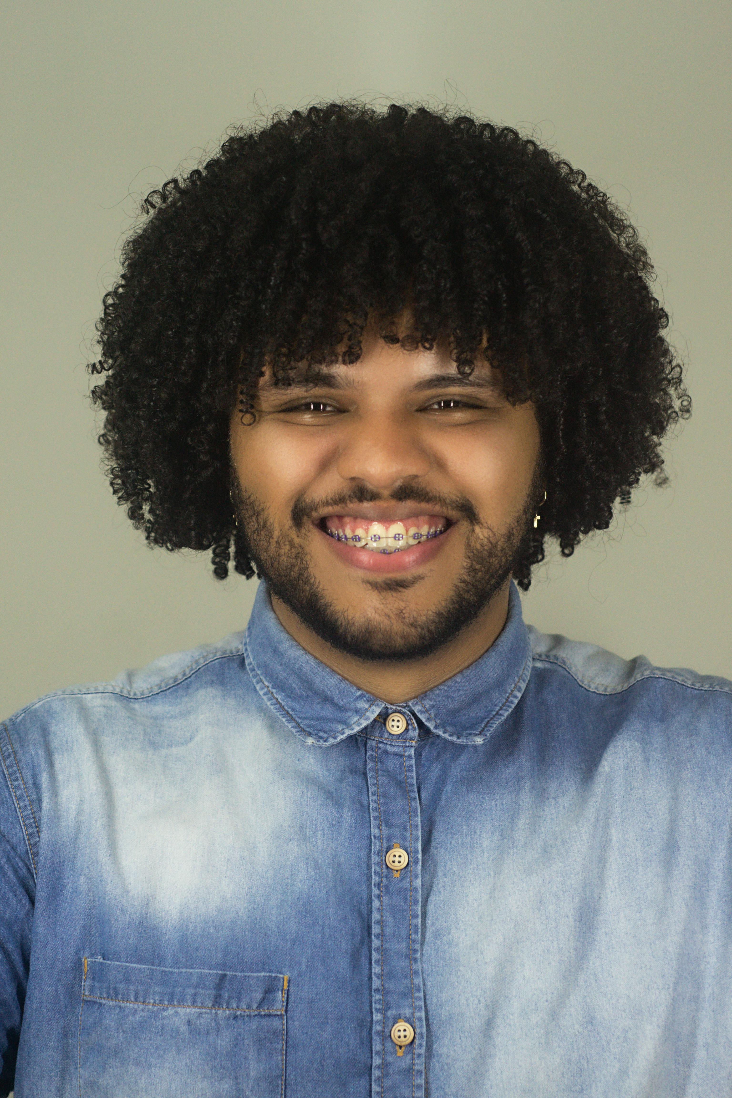 Appareil Dentaire Esthétique:Le Sourire Tendance qui Fait Craquer Tout le Monde