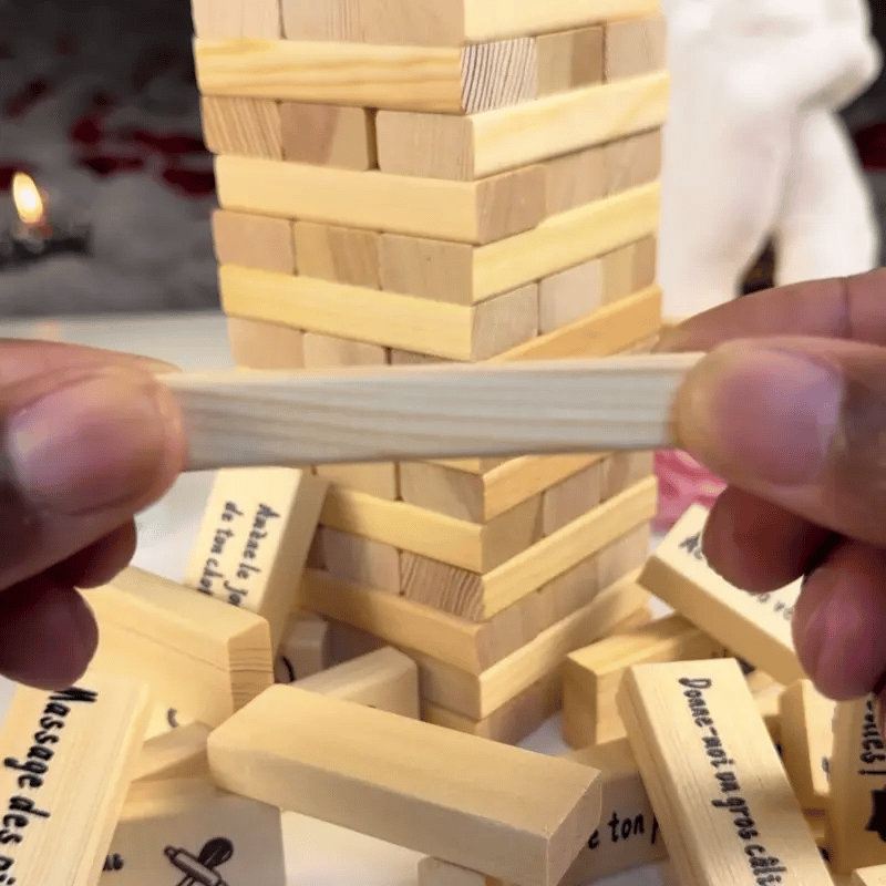 JEU DE COUPLE QUI RÉVEILLE TOUT